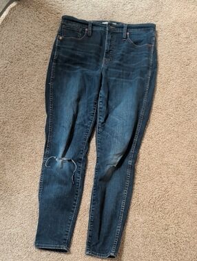 Madewell Dark Blue Women's Distressed Skinny Jeans